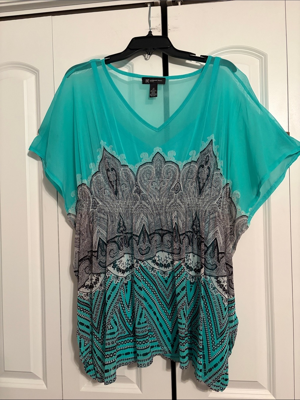 Green Patterned V-Neck Women's Top
